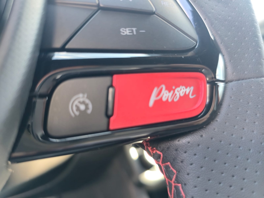 fiat fastback 1.3 turbo 270 flex abarth at6 4p automatico 202411