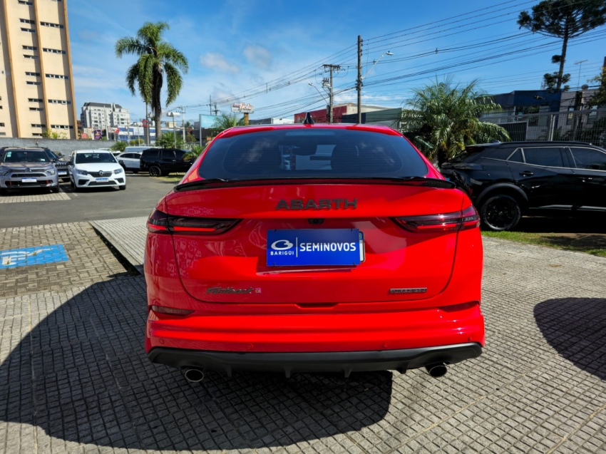 fiat fastback 1.3 turbo 270 flex abarth at6 4p automatico 20243