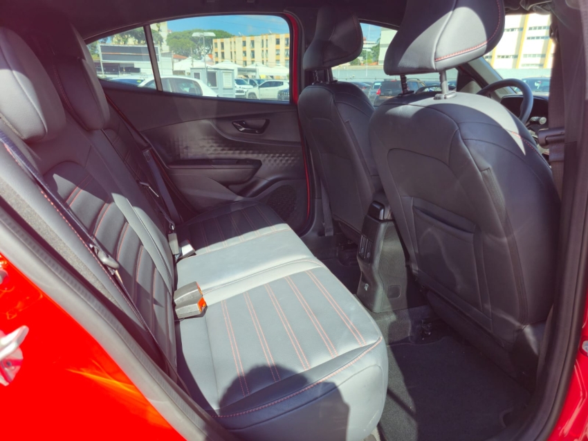 fiat fastback 1.3 turbo 270 flex abarth at6 4p automatico 202412