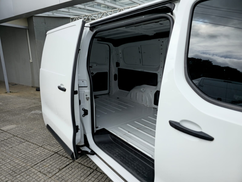 citroen jumpy cargo 1500 diesel 4p manual 20238