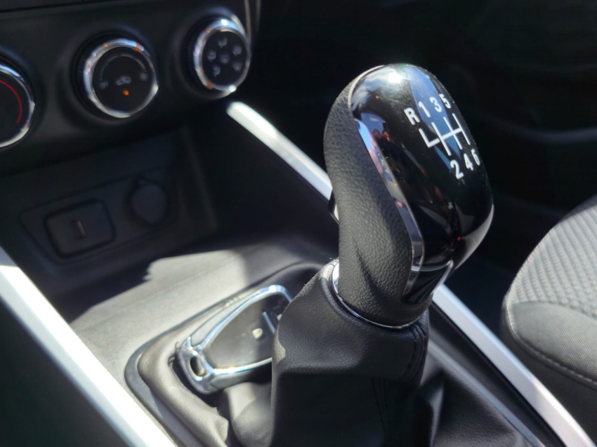 chevrolet onix 1.0 flex lt manual 4p 202217