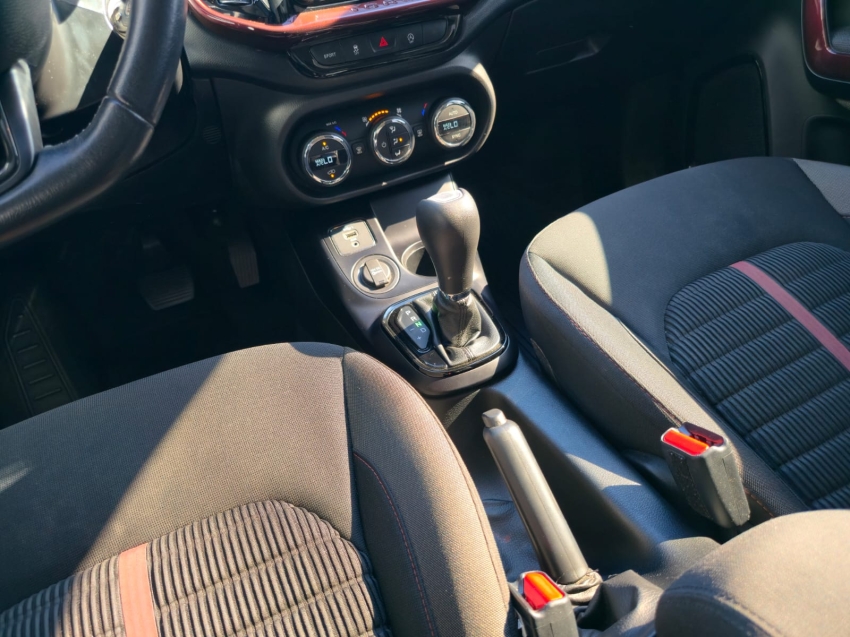 fiat toro 1.8 16v evo flex freedom at6 4p automatico 202016