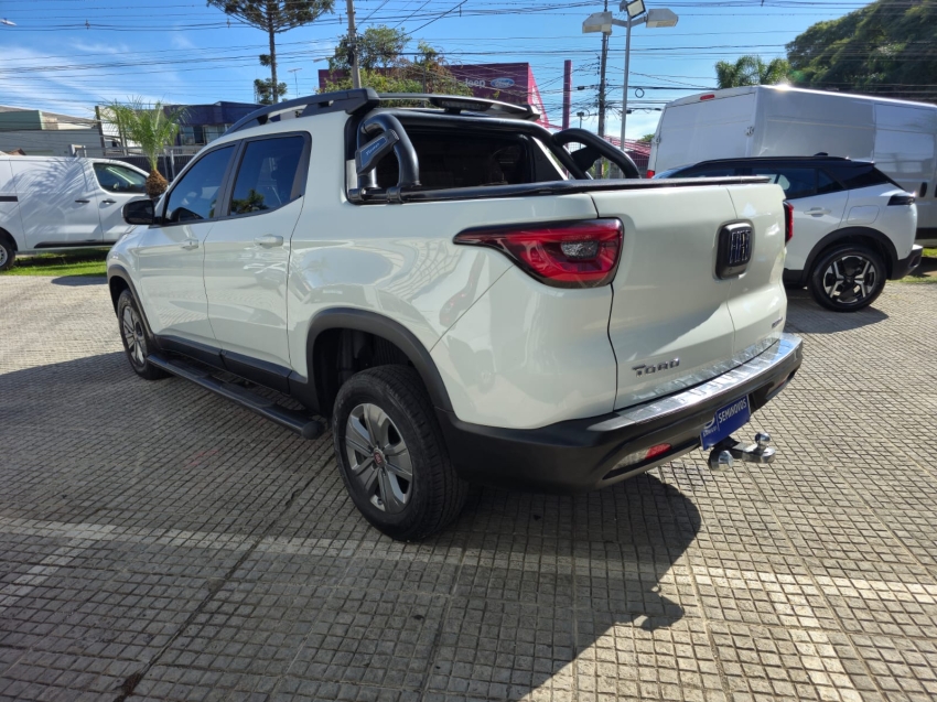 fiat toro 1.8 16v evo flex freedom at6 4p automatico 20204