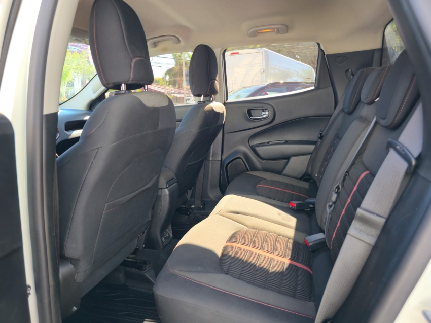 fiat toro 1.8 16v evo flex freedom at6 4p automatico 202015