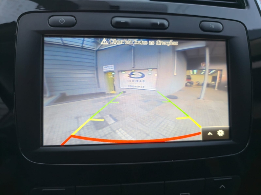 renault kwid 1.0 12v sce flex outsider manual 4p 202013