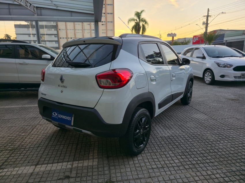 renault kwid 1.0 12v sce flex outsider manual 4p 20202