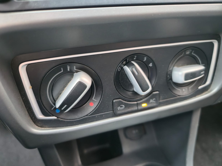 volkswagen fox 1.6 msi total flex connect 4p manual 201916