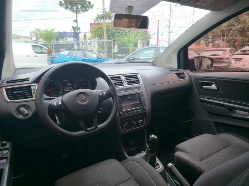volkswagen fox 1.6 msi total flex connect 4p manual 201910