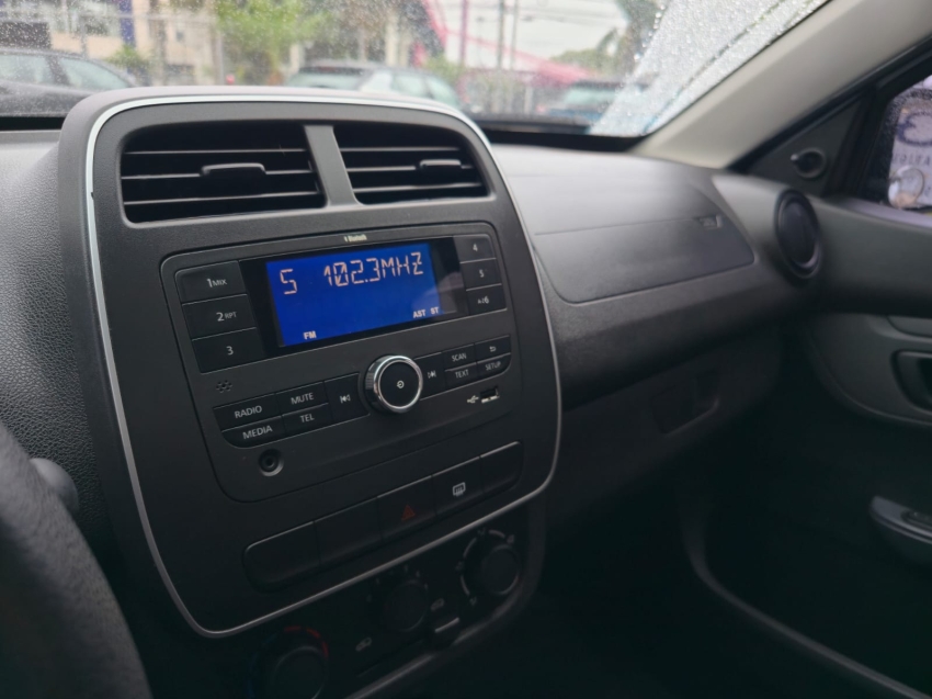 renault kwid 1.0 12v sce flex life manual 4p 202014