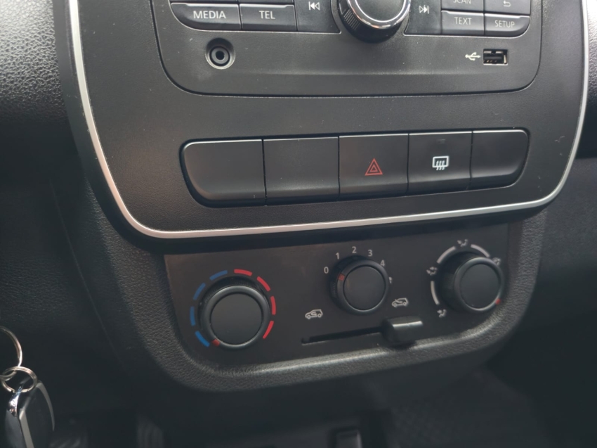 renault kwid 1.0 12v sce flex life manual 4p 202015