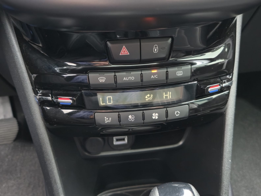 peugeot 2008 1.6 16v thp flex griffe 4p automatico 202215