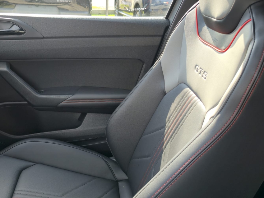 volkswagen nivus 1.4 250 tsi total flex gts automatico 4p 202617