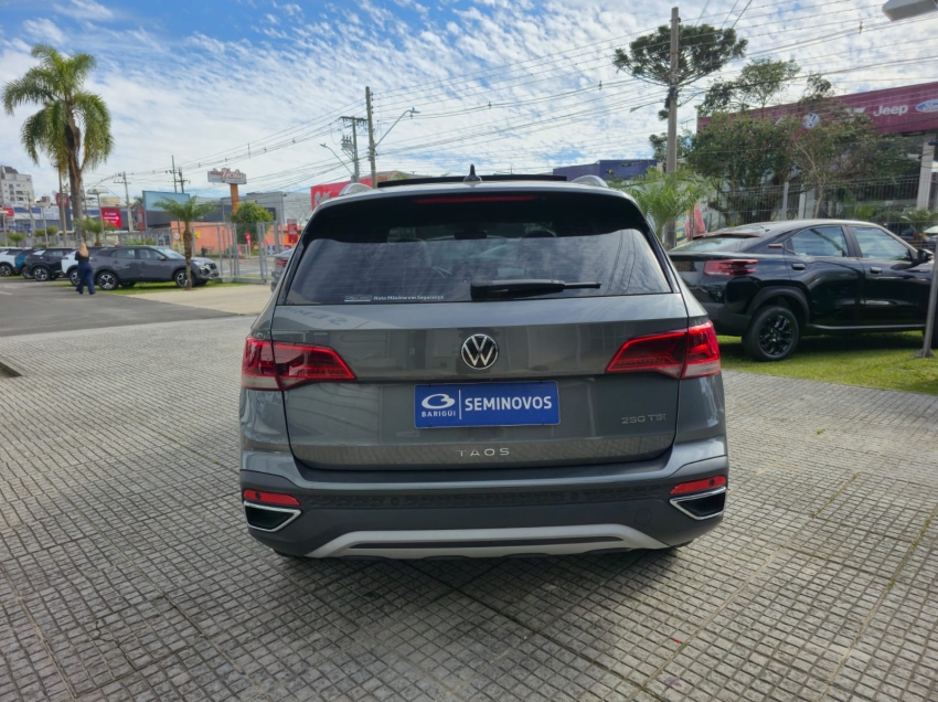 volkswagen taos 1.4 250 tsi total flex highline automatico 4p 20233