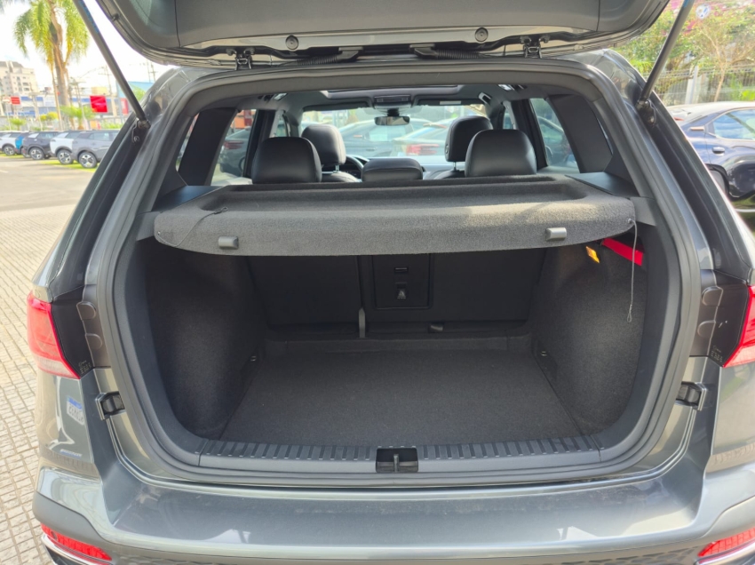 volkswagen taos 1.4 250 tsi total flex highline automatico 4p 202317