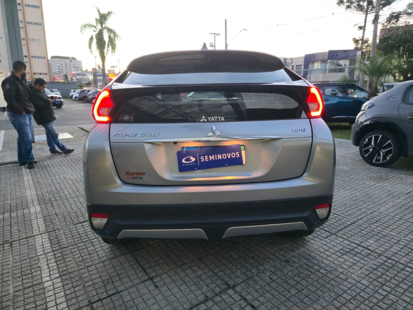 mitsubishi eclipse cross 1.5 mivec turbo gasolina hpe cvt 4p automatico 20223