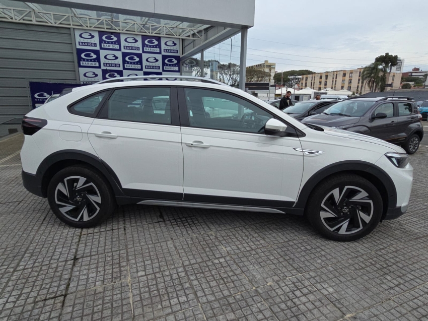 volkswagen nivus 1.0 200 tsi total flex highline automatico 4p 20251
