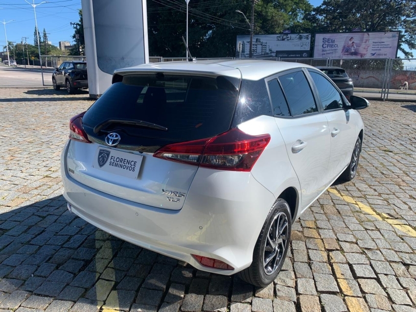 toyota yaris 1.5 16v flex xls connect multidrive 2023