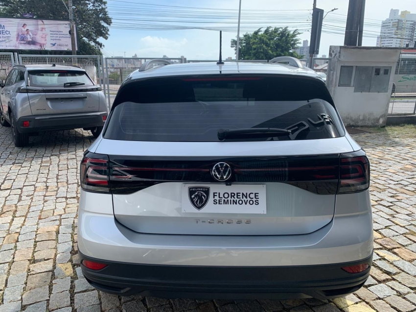 volkswagen t-cross 1.0 200 tsi total flex automatico 4p 2022