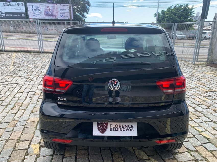 volkswagen fox 1.6 msi total flex connect 4p manual 2021