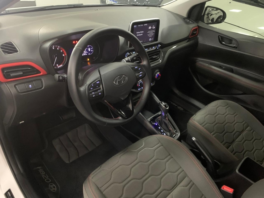 hyundai hb20x 1.6 16v flex evolution automatico 4p 2021