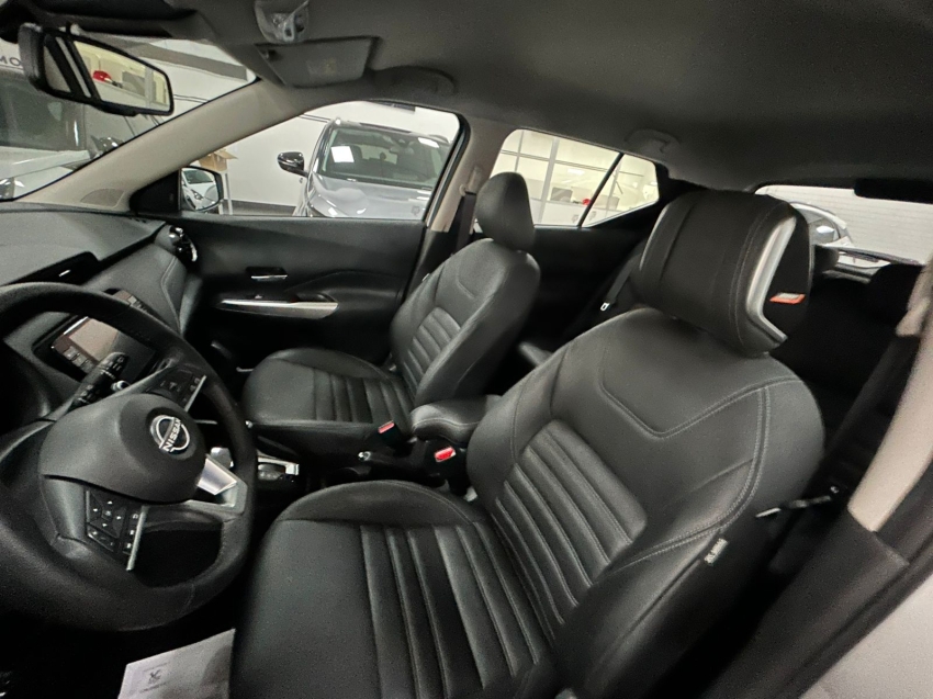 nissan kicks 1.6 16v flexstart exclusive xtronic flex 4p automatico 2023