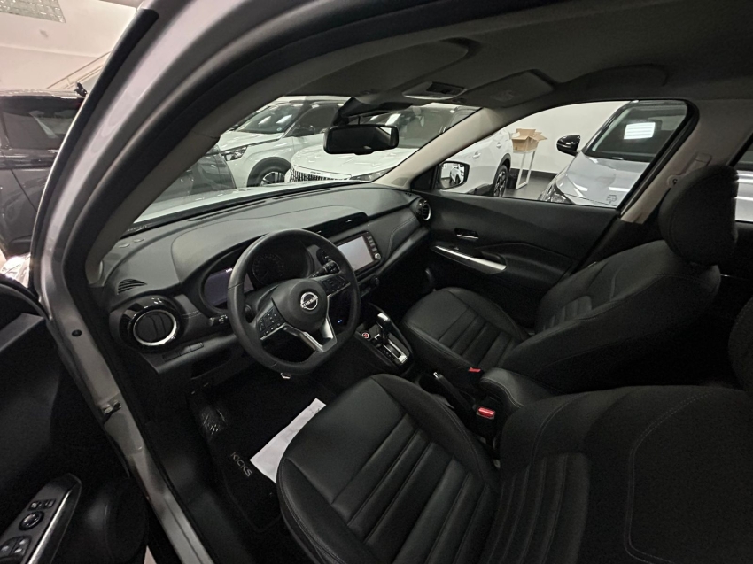 nissan kicks 1.6 16v flexstart exclusive xtronic flex 4p automatico 2023