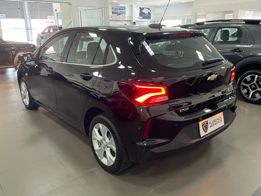chevrolet onix 1.0 turbo flex premier automatico 1.4 4p 2021