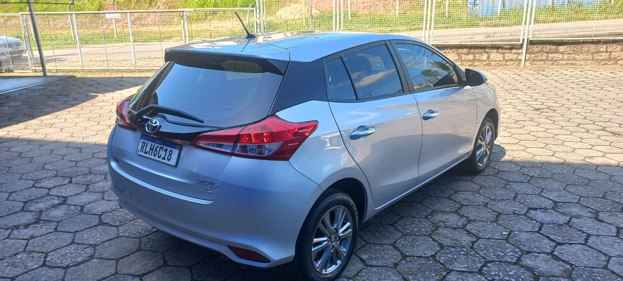toyota yaris 1.5 16v flex xl plus connect multidrive 4p automatico 20213
