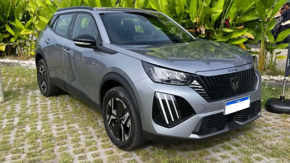 peugeot 2008 1.0 turbo 200 flex active cvt 4p automatico 2025
