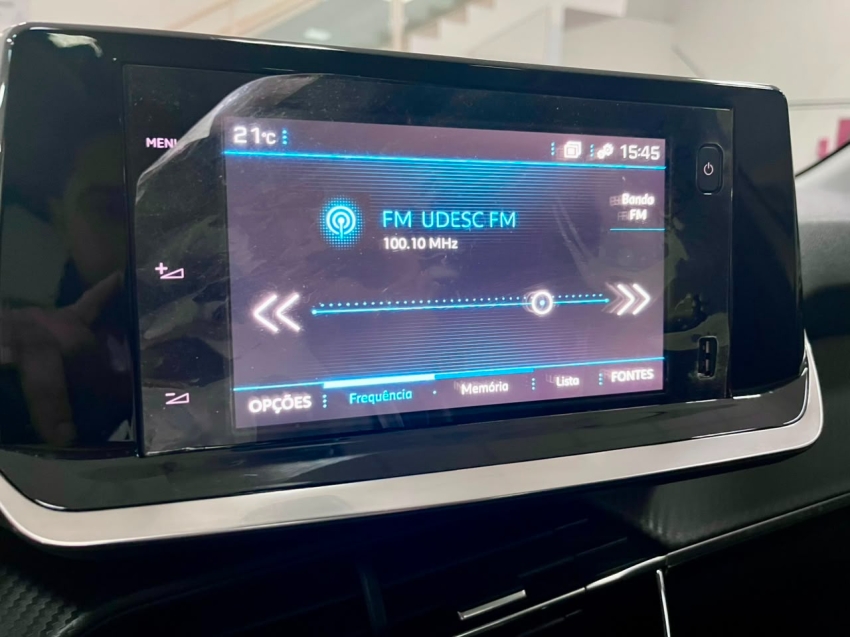 peugeot 208 1.6 16v flex griffe at6 4p automatico 202210