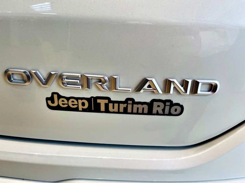 jeep commander 1.3 t270 turbo flex overland at6 2025 jeep commander 1.3 t270 turbo flex overland at6 2025