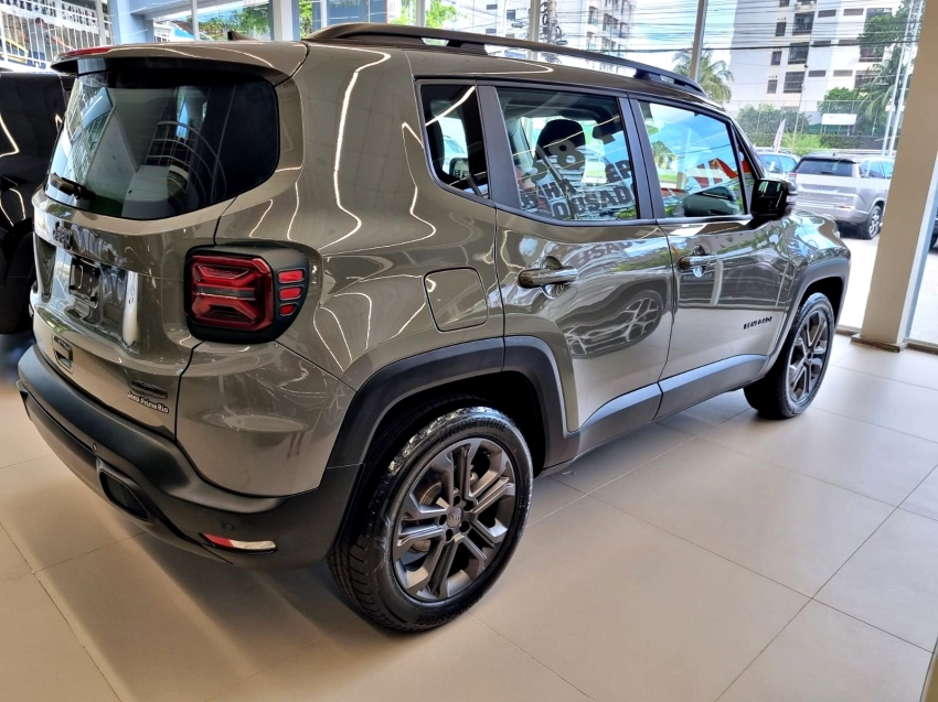 jeep renegade 1.3 t270 turbo flex longitude at6 2025 jeep renegade 1.3 t270 turbo flex longitude at6 2025