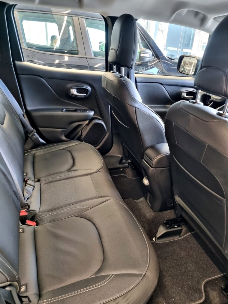 jeep renegade 1.3 t270 turbo flex longitude at6 2025 jeep renegade 1.3 t270 turbo flex longitude at6 2025