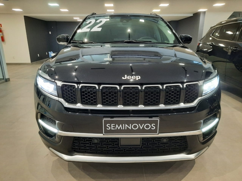 jeep commander 1.3 t270 turbo flex limited at6 2022 jeep commander 1.3 t270 turbo flex limited at6 2022
