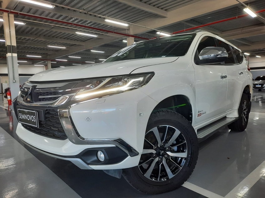 mitsubishi pajero sport 2.4 16v mivec turbo diesel hpe awd automatico 2020 mitsubishi pajero sport 2.4 16v mivec turbo diesel hpe awd automatico 2020