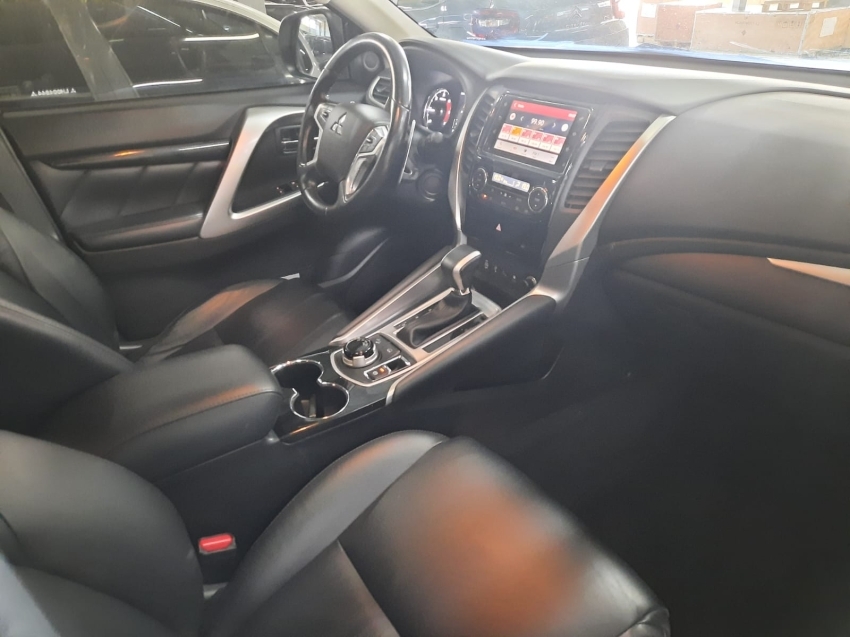 mitsubishi pajero sport 2.4 16v mivec turbo diesel hpe awd automatico 2020 mitsubishi pajero sport 2.4 16v mivec turbo diesel hpe awd automatico 2020