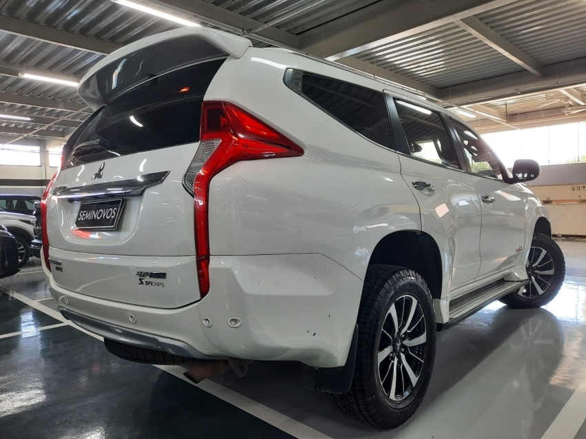 mitsubishi pajero sport 2.4 16v mivec turbo diesel hpe awd automatico 2020 mitsubishi pajero sport 2.4 16v mivec turbo diesel hpe awd automatico 2020