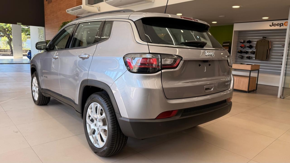 jeep compass 1.3 t270 turbo flex sport at6 4p automatico 2025 jeep compass 1.3 t270 turbo flex sport at6 4p automatico 2025