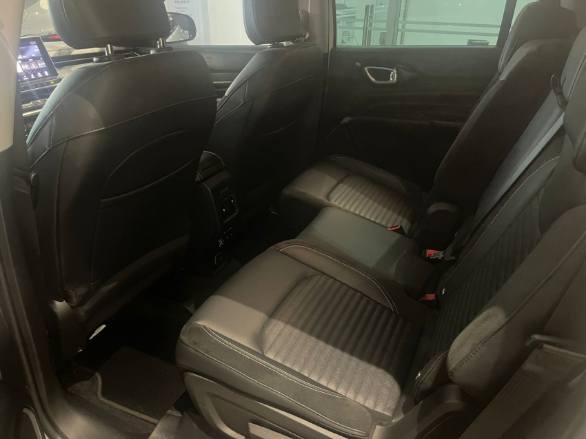 jeep commander 1.3 t270 turbo flex longitude at6 4p automatico 20239