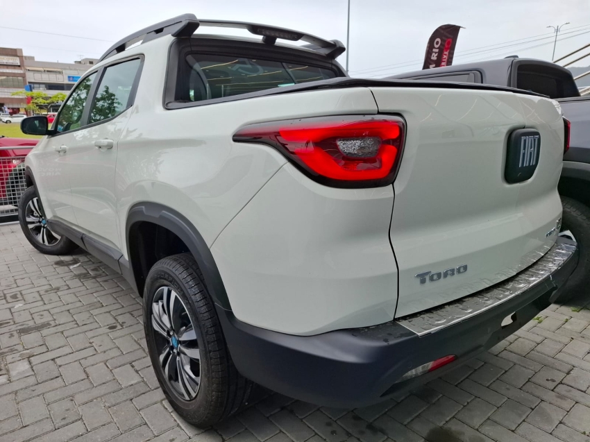 fiat toro 1.3 turbo 270 flex freedom at6 4p automatico 20254