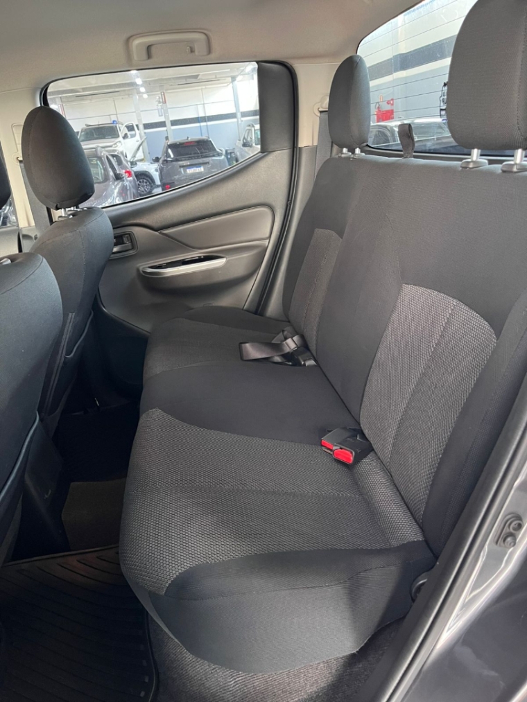 mitsubishi l200 triton 2.4 16v turbo diesel sport gls cd 4p 4x4 automatico 20208