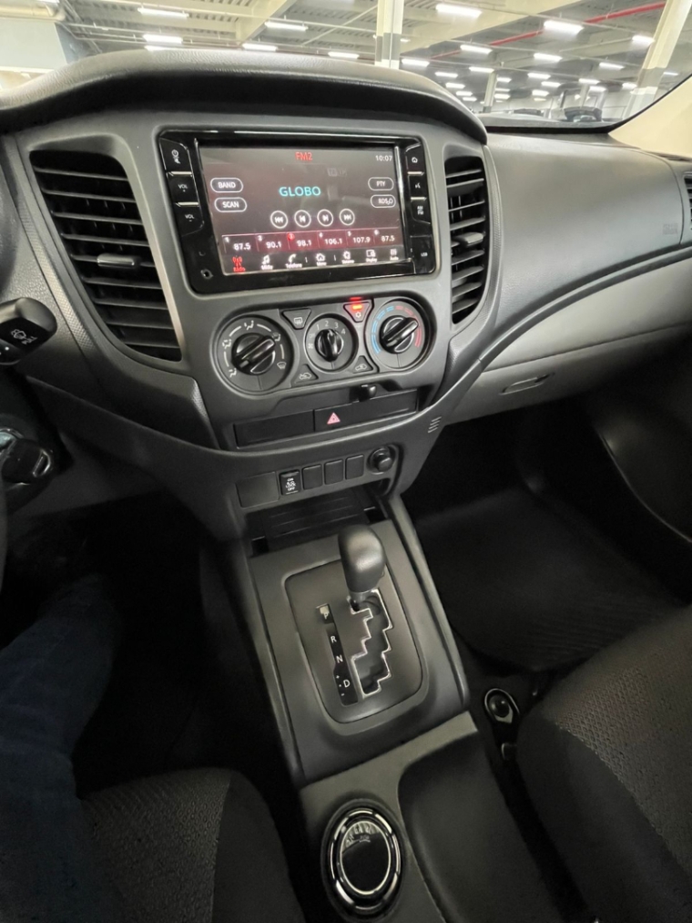 mitsubishi l200 triton 2.4 16v turbo diesel sport gls cd 4p 4x4 automatico 20207