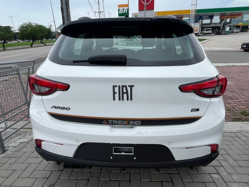 fiat argo 1.3 firefly flex trekking cvt 4p automatico 20253