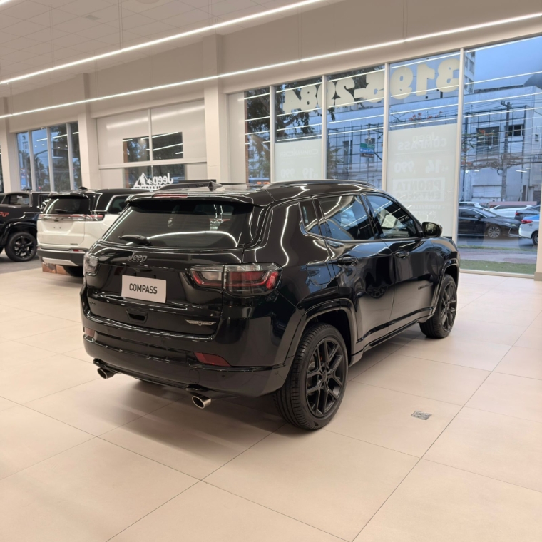 jeep compass 2.0 hurricane 4 turbo gasolina blackhawk at9 4p automatico 20262