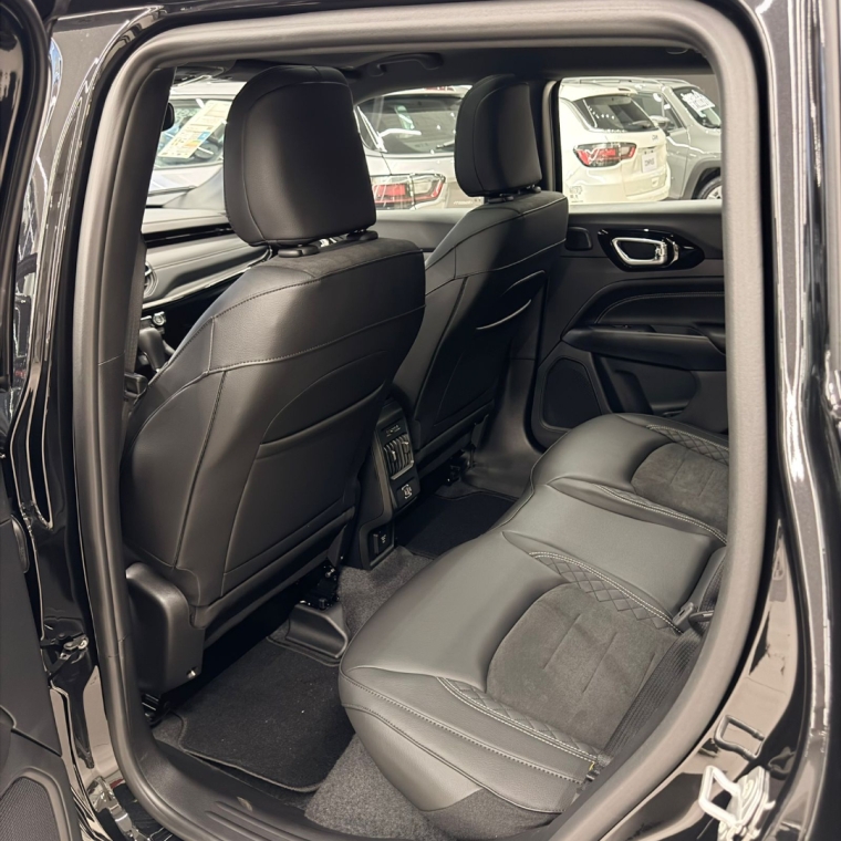 jeep compass 2.0 hurricane turbo flex blackhawk at9 gasolina 4p automatico 202615