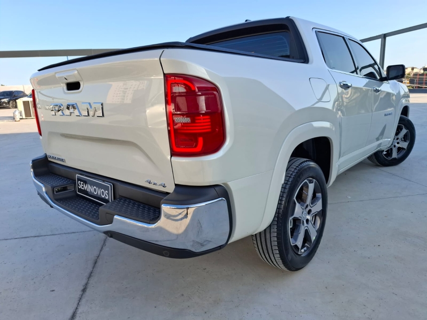 ram rampage 2.2 turbo diesel laramie 4x4 automatico 4p 20262