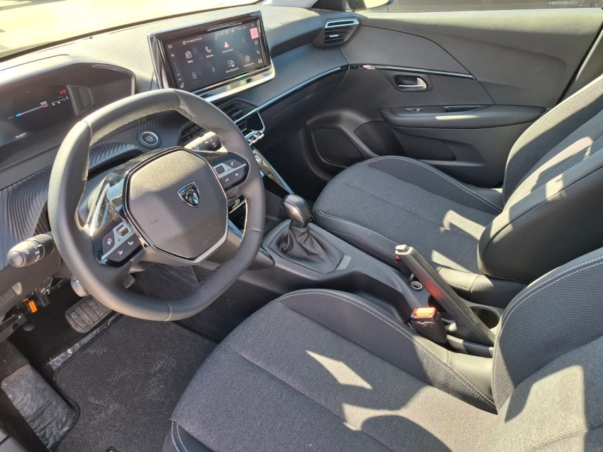peugeot 208 1.0 turbo 200 flex allure cvt 4p automatico 20257