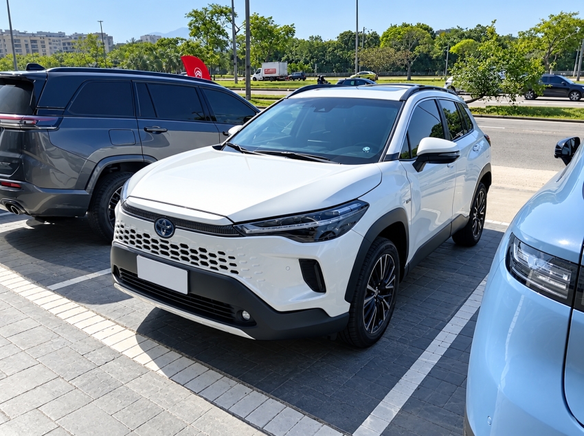 toyota corolla cross 1.8 vvt-i hybrid flex xrx cvt hibrido 4p automatico 20252