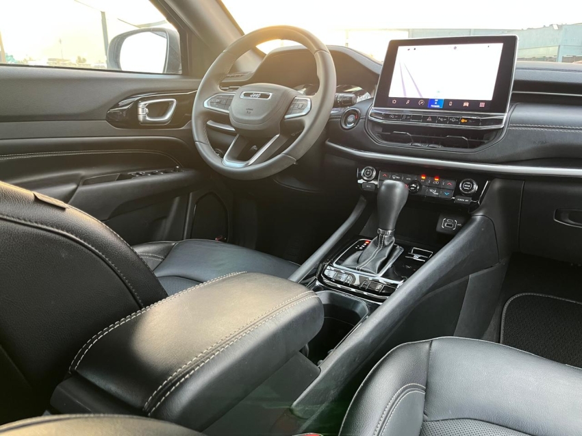 jeep compass 1.3 t270 turbo flex longitude at6 4p automatico 20228