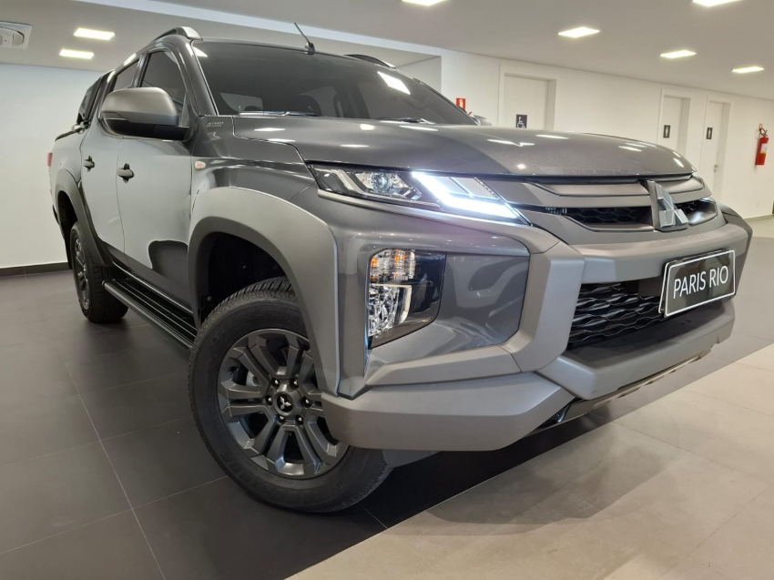 mitsubishi l200 triton 2.4 16v turbo diesel sport outdoor plus cd 4p 4x4 automatico 2025 mitsubishi l200 triton 2.4 16v turbo diesel sport outdoor plus cd 4p 4x4 automatico 2025